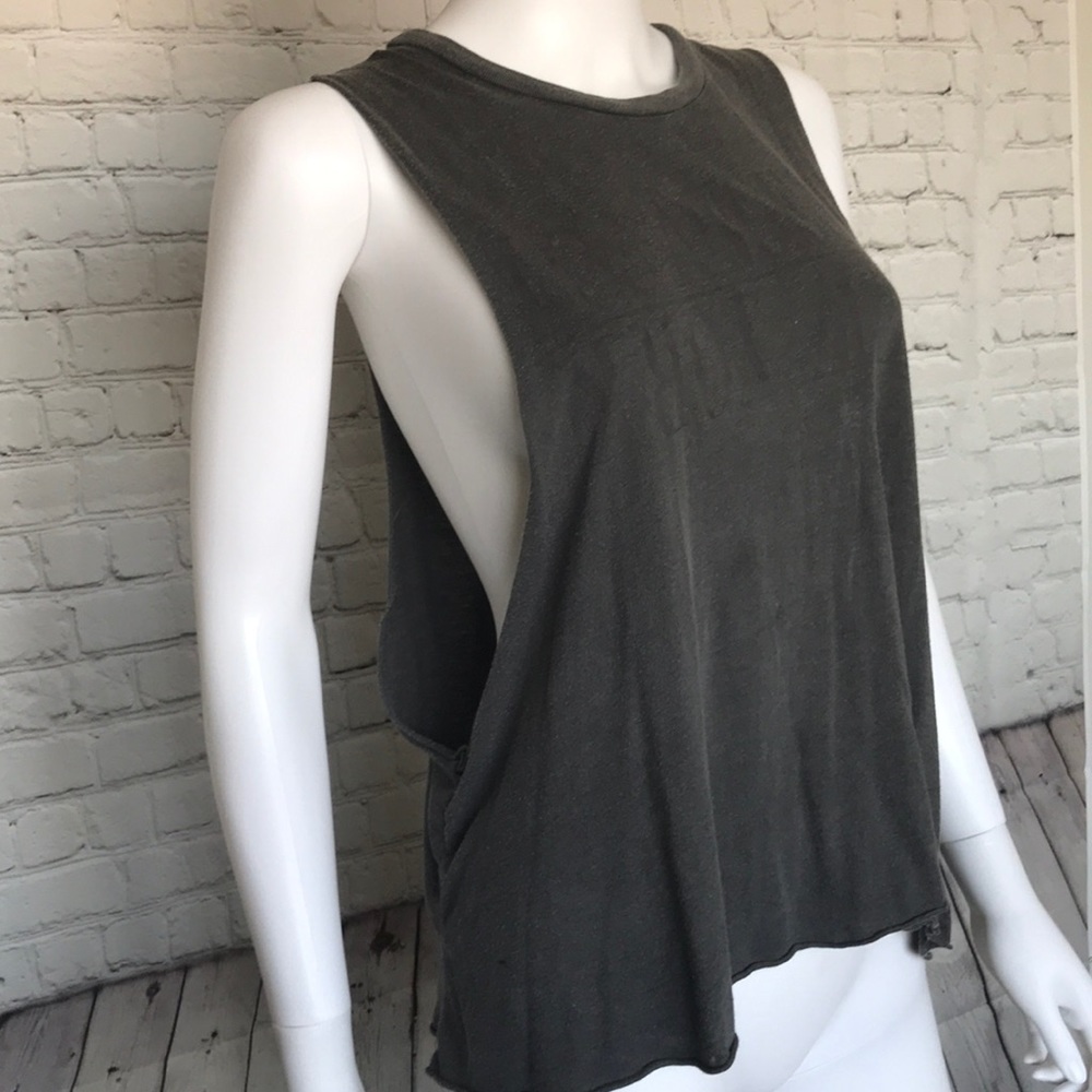 LOS ANGELES NEW YORK muscle tee